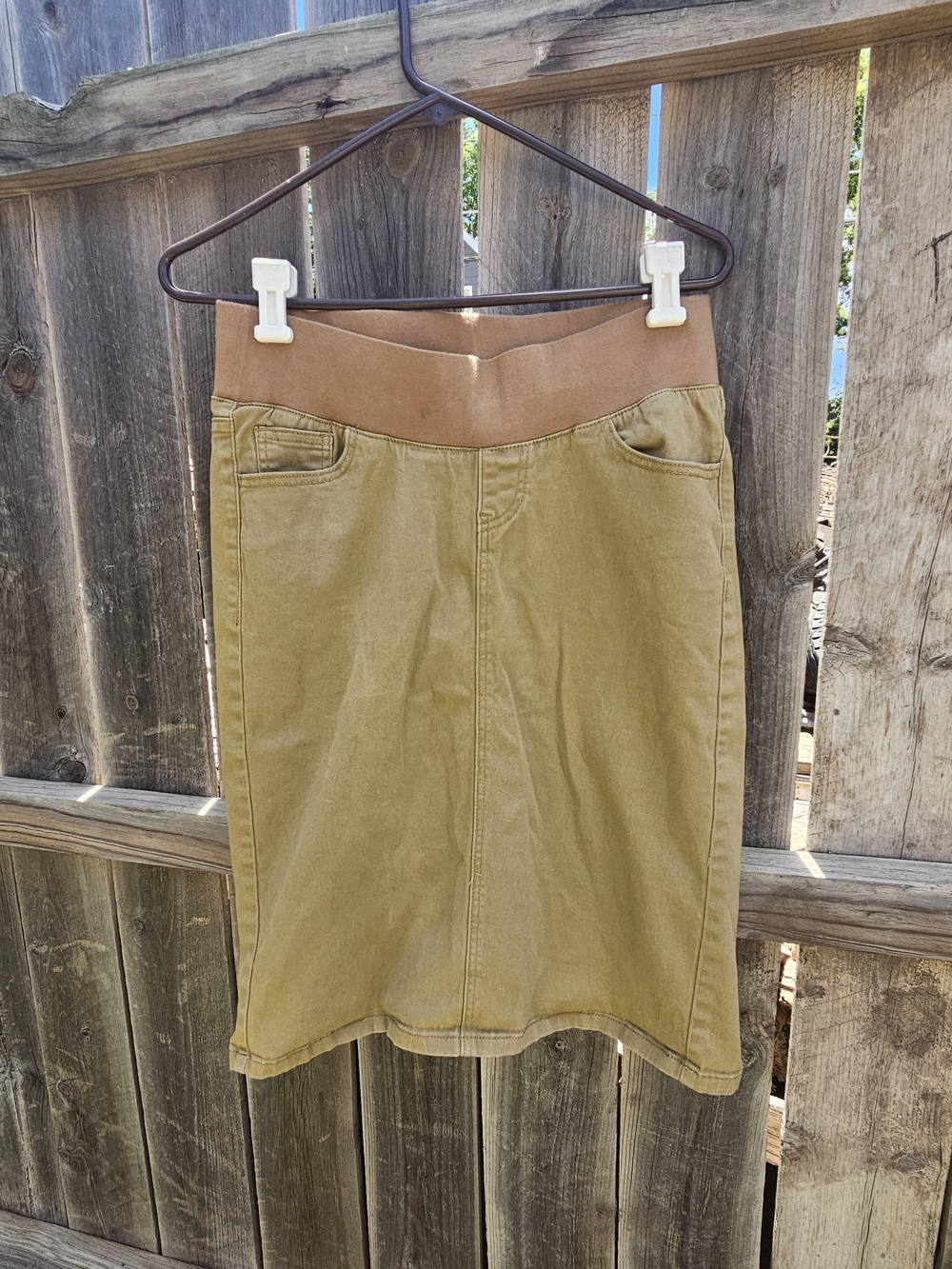 Women's Med 7/8 Pencil Skirt Maternity Elastic Waist Khaki Knee Length Stretchy
